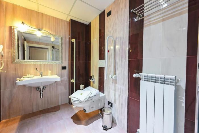 Hotel Mastrodattia Celano Zimmer foto